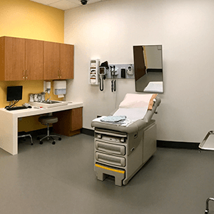 exam table in simulation lab