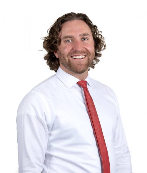 photo of  Dr. Zackary Bradshaw