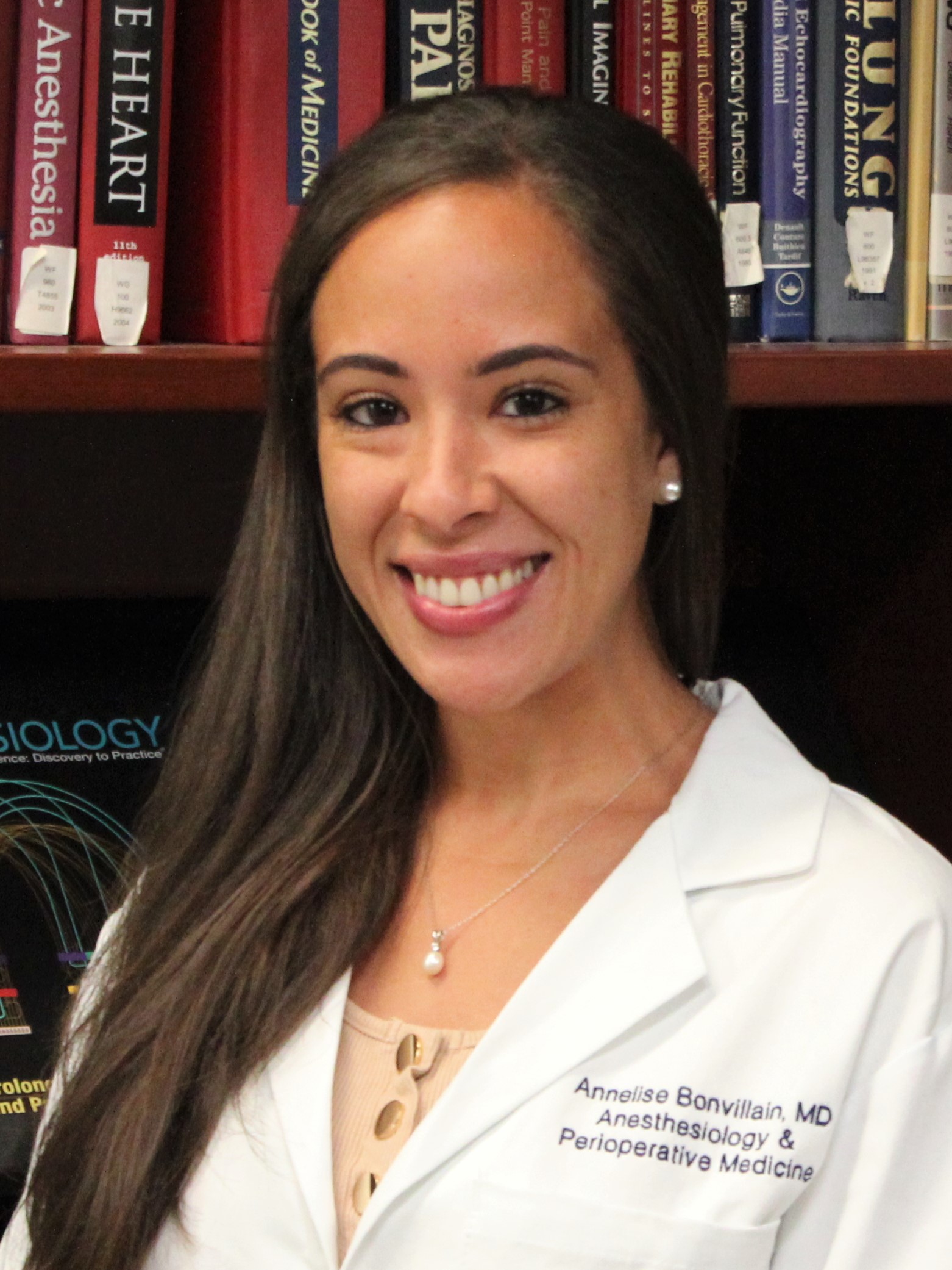 Photo of 
Annelise Bonvillain, MD
