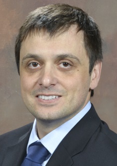 Headshot of Gianluca De Leo